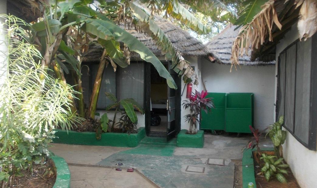 Bakau African Village Hotel מראה חיצוני תמונה