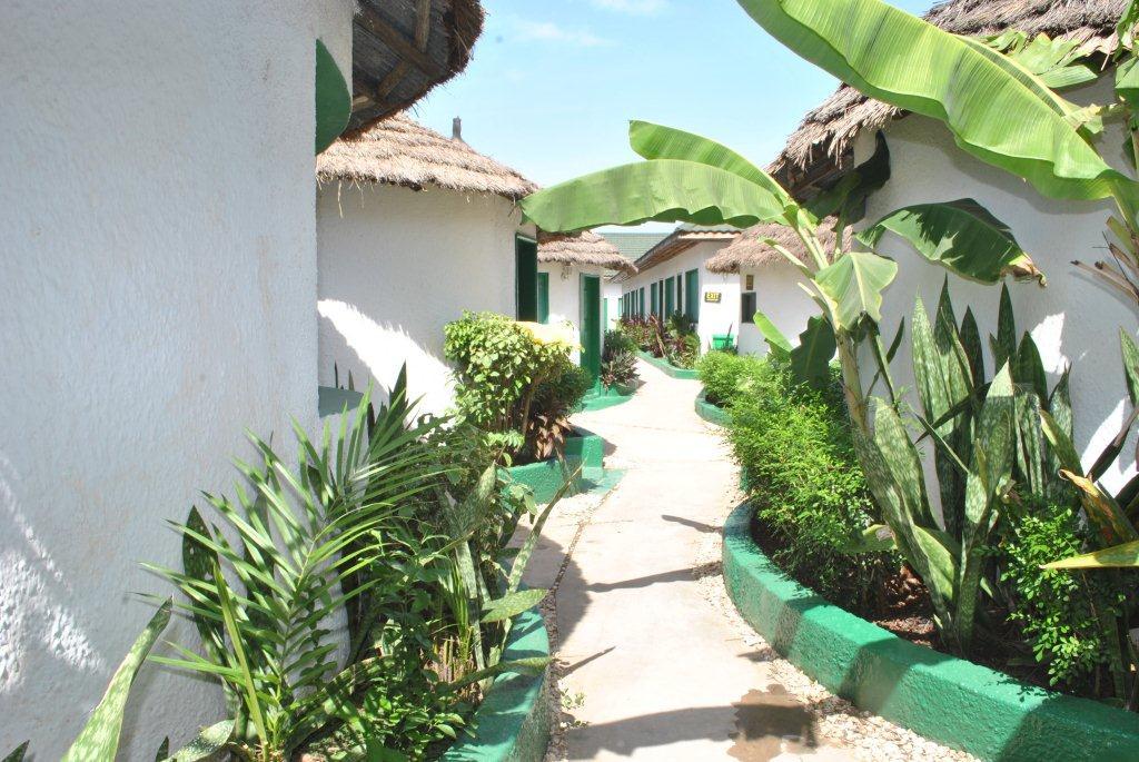 Bakau African Village Hotel מראה חיצוני תמונה